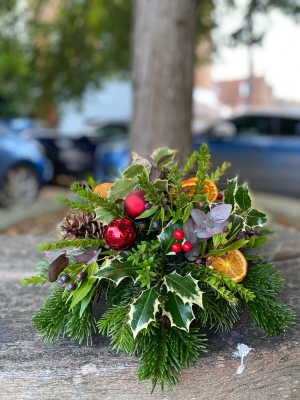 In remembrance at Christmas posy