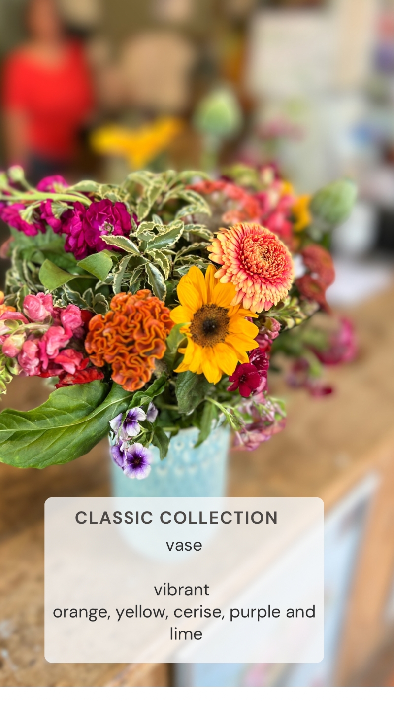Classic Collection floral Vase