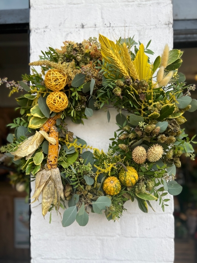 Mellow Yellow Wreath