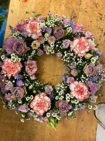 Seasonal lilac and white wreath