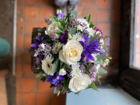 Classic posy blue and White