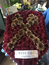 Hammers tribute